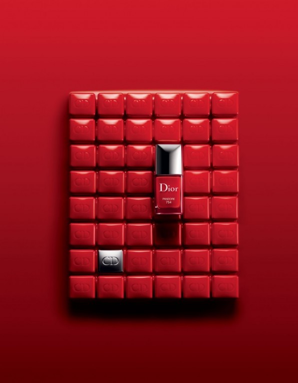 Dior-Vernis-Couture-Effet-Gel-10-797x1024