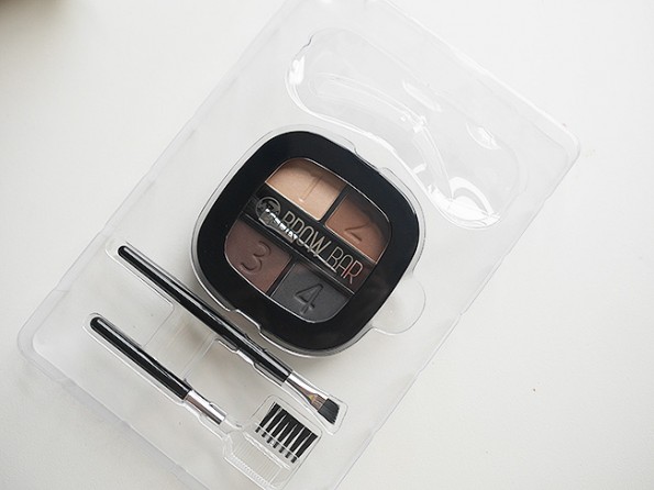 W7 Brow Bar Eyebrow Stencil Kit