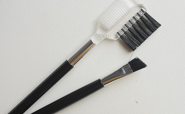 W7 Brow Bar Eyebrow Stencil Kit