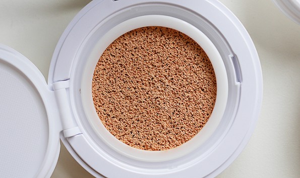 Lancome Miracle Cushion Foundation
