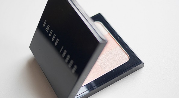 Bobbi Brown Brightening Brick