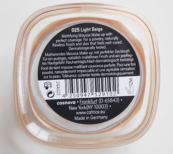 Catrice 12h Matte Mousse Makeup