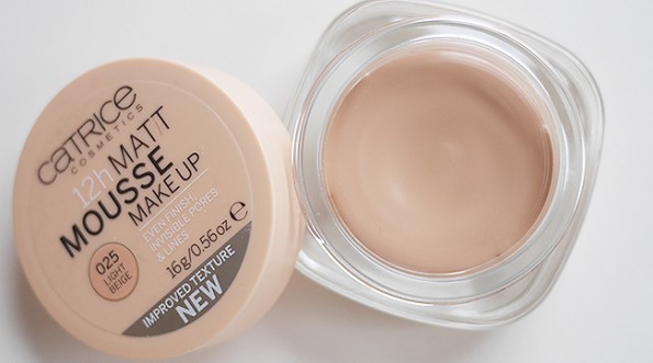 Catrice 12h Matte Mousse Makeup