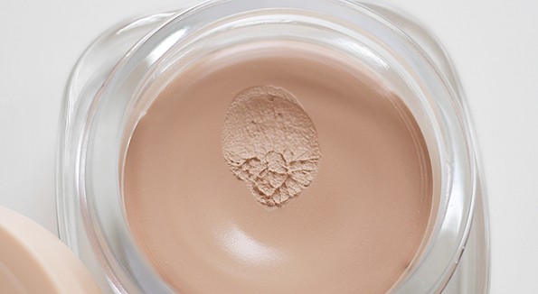 Catrice 12h Matte Mousse Makeup