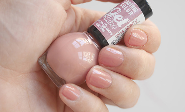 Miss Sporty Lasting Color Gel Shine Magic Paradise