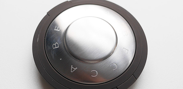 Becca Champagne Pop Shimmering Skin Perfector