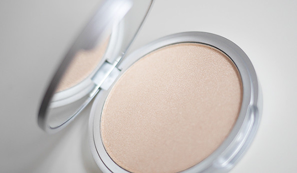 TheBalm Cindy-Lou Manizer en Mary-Lou Manizer