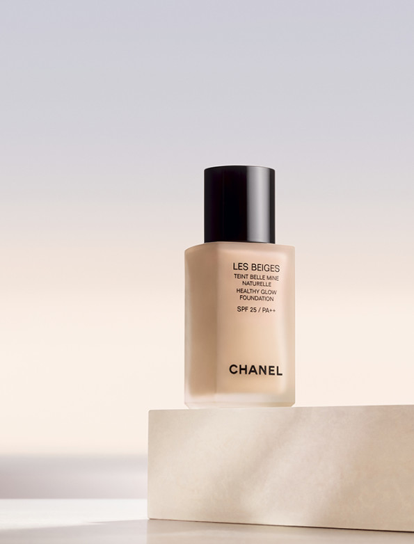 Chanel Les Beiges Healthy Glow Foundation SPF25