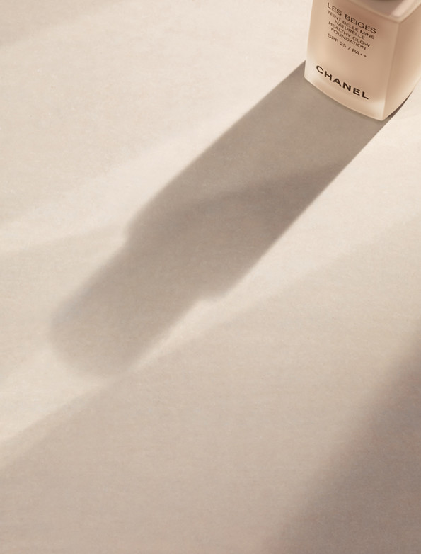 Chanel Les Beiges Healthy Glow Foundation SPF25