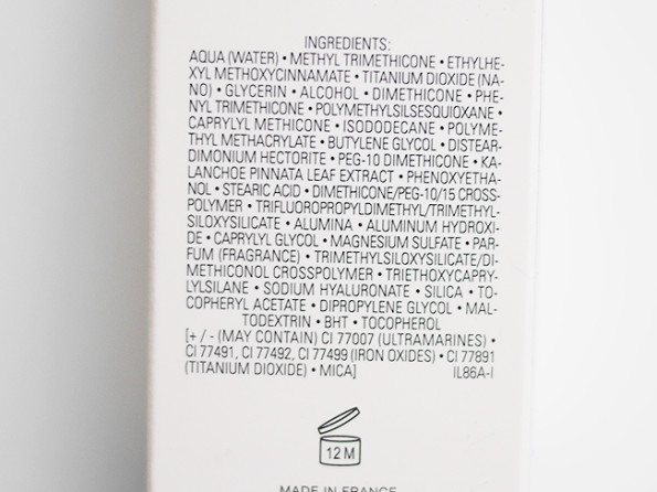 Chanel Les Beiges Healthy Glow Foundation SPF25