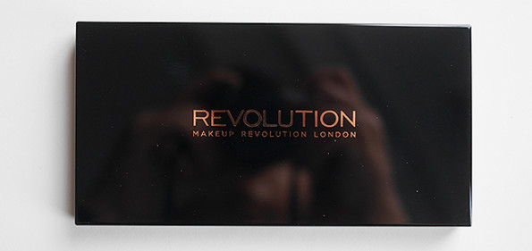 Makeup Revolution Redemption palette Iconic Smokey