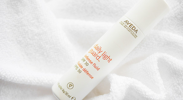Aveda Daily Light Guard Defense Fluid SPF30