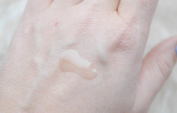 HEMA Hello Mirror Guess My Age Facial Oil