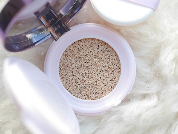 L'Oréal Nude Magique Cushion Foundation