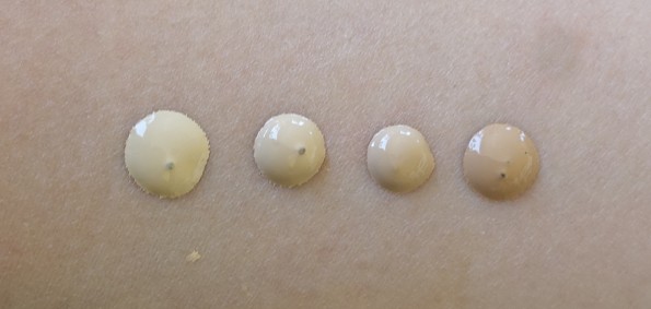 Uncover Foundation & Poeder 