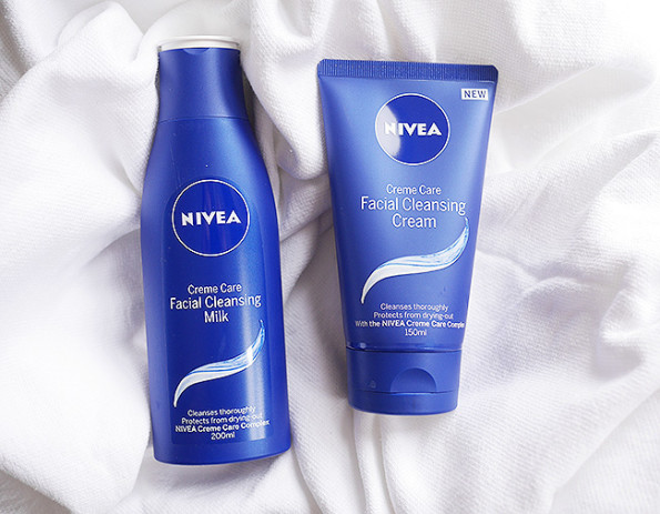 Nivea Creme Care Facial Cleansing