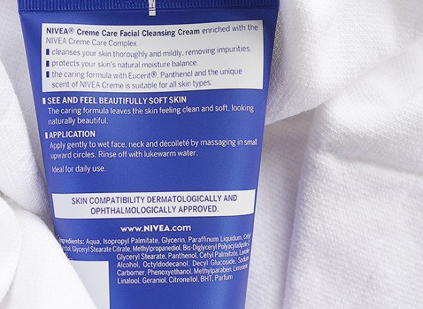 Nivea Creme Care Facial Cleansing