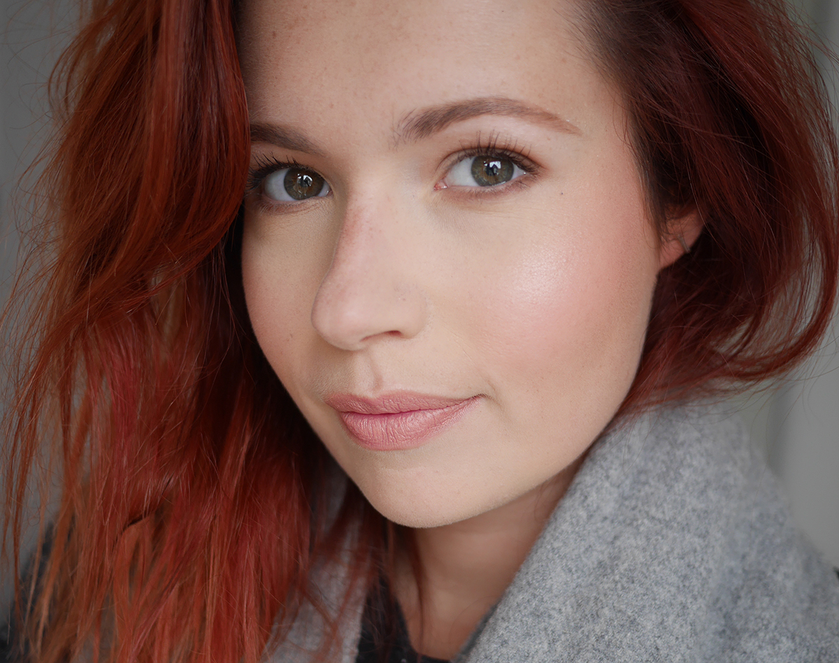 Catrice Deluxe Glow Highlighter en Eye en Brow Contouring Palette